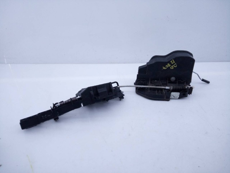 Recambio de cerradura puerta delantera derecha para bmw serie 1 lim. (f20/f21) 116d referencia OEM IAM 7229458  E1-A3-28-1