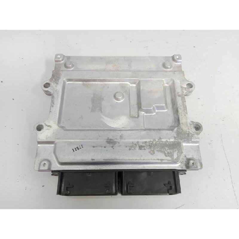 Recambio de centralita motor uce para volvo v40 momentum referencia OEM IAM MB2797009612 279700961200 E3-B5-44-2