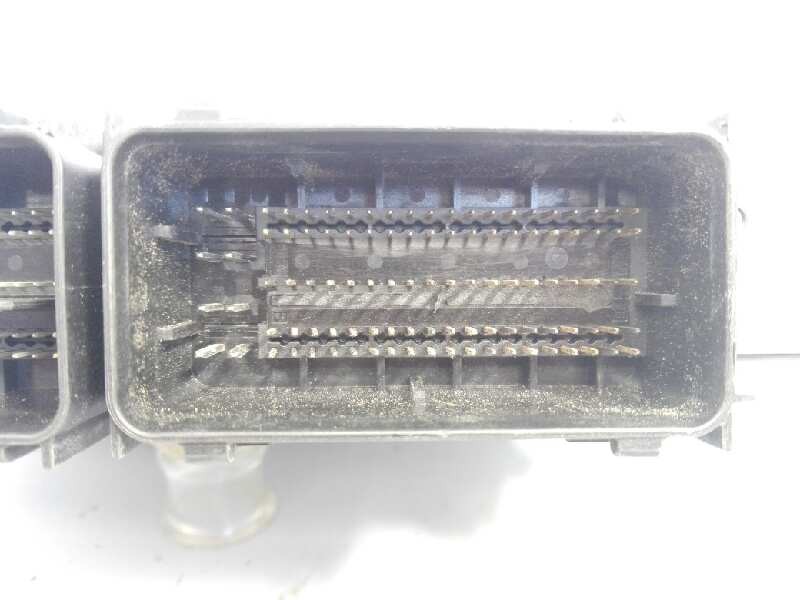 Recambio de centralita motor uce para volvo v40 momentum referencia OEM IAM MB2797009612 279700961200 E3-B5-44-2