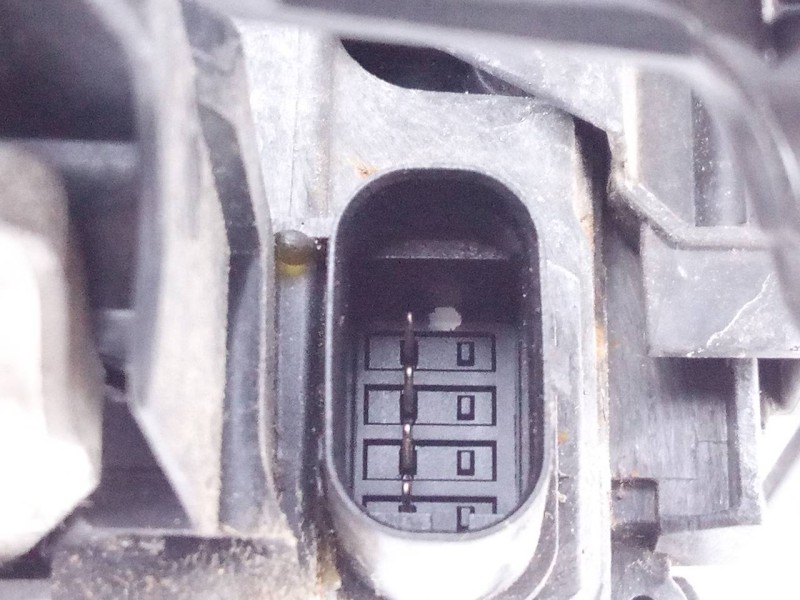 Recambio de cerradura puerta delantera derecha para mercedes-benz clase c (w205) lim. c 220 cdi bluetec (205.004) referencia OEM