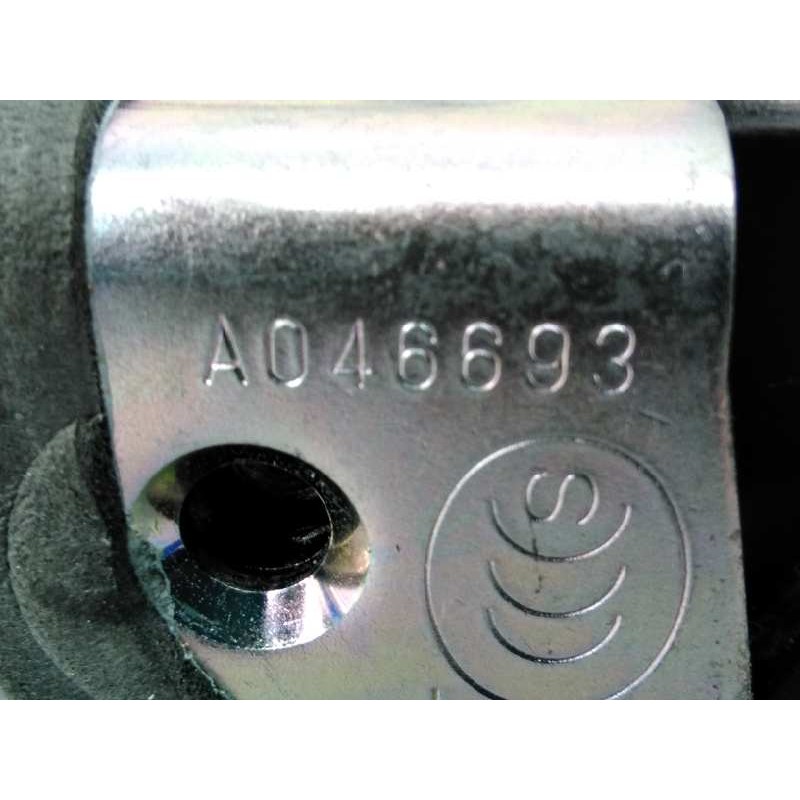 Recambio de cerradura puerta delantera izquierda para toyota land cruiser (j15) gx referencia OEM IAM A046693 1102713 