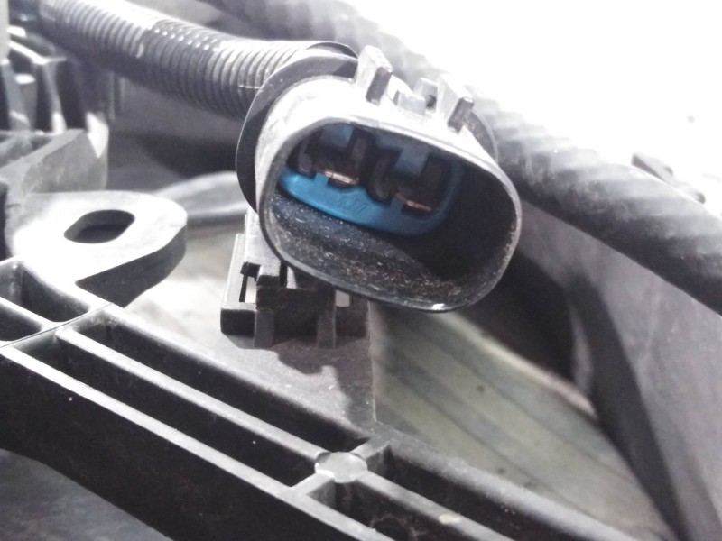 Recambio de electroventilador para mitsubishi outlander (cw0) kaiteki 4wd referencia OEM IAM 090608  P2-B7-27