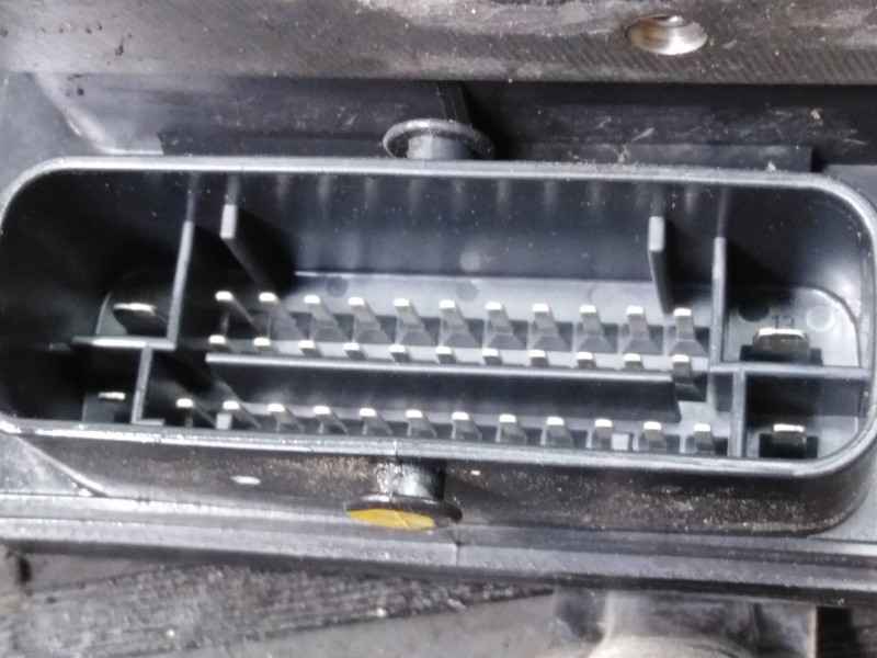 Recambio de abs para hyundai ix20 gls comfort blue referencia OEM IAM 1K58930500 6380206 P3-A8-10-2