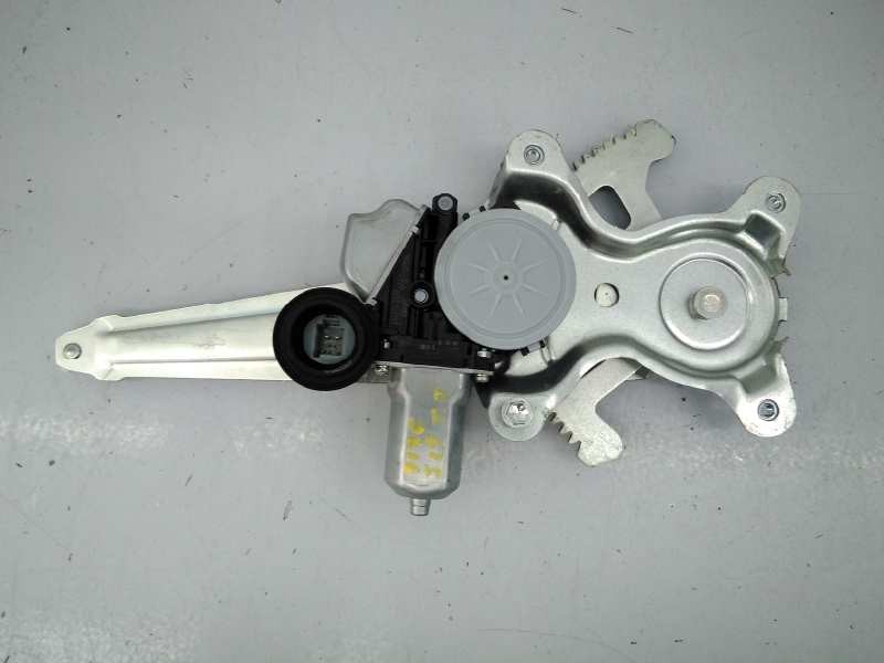 Recambio de elevalunas trasero derecho para toyota land cruiser (j15) gx referencia OEM IAM 8572075070  