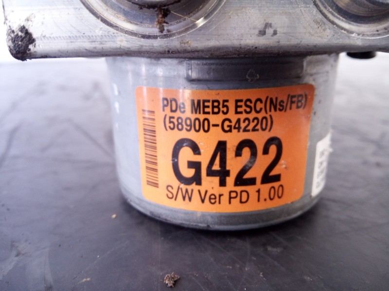 Recambio de abs para hyundai i30 fastback tecno referencia OEM IAM 58920G4220 458922520 P3-A8-19-4