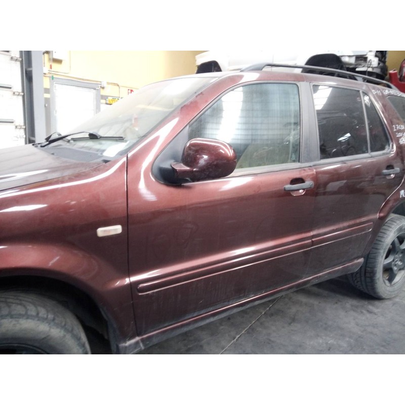 Recambio de puerta delantera izquierda para mercedes-benz clase m (w163) 270 cdi (163.113) referencia OEM IAM   