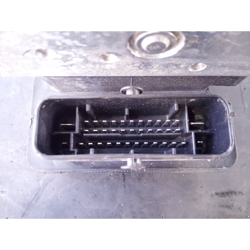Recambio de abs para hyundai i30 fastback tecno referencia OEM IAM 58920G4220 458922520 P3-A8-19-4