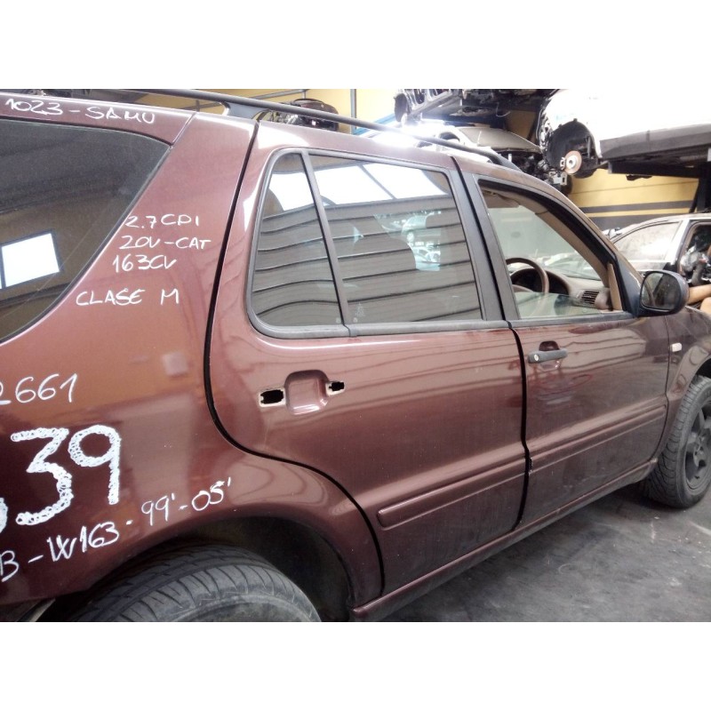 Recambio de puerta trasera derecha para mercedes-benz clase m (w163) 270 cdi (163.113) referencia OEM IAM   