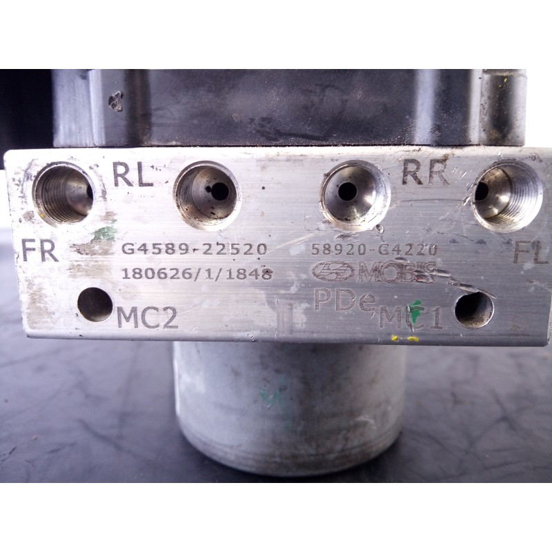 Recambio de abs para hyundai i30 fastback tecno referencia OEM IAM 58920G4220 458922520 P3-A8-19-4