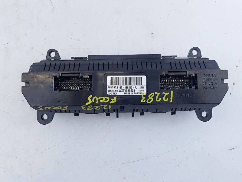 Recambio de mando climatizador para ford focus turn. titanium referencia OEM IAM F1ET18C612AJ WZ5V036421 E3-B3-29-3