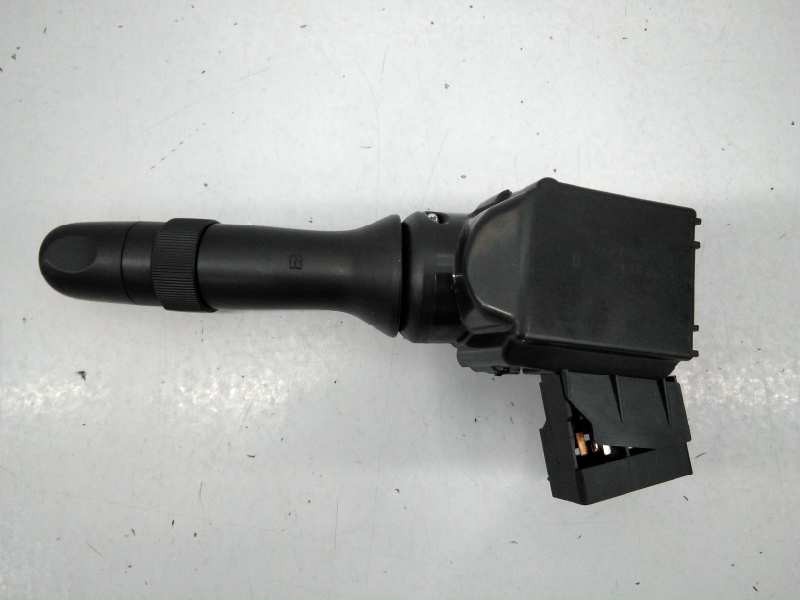 Recambio de mando limpia para toyota land cruiser (j15) gx referencia OEM IAM 48180  E3-B2-15-1