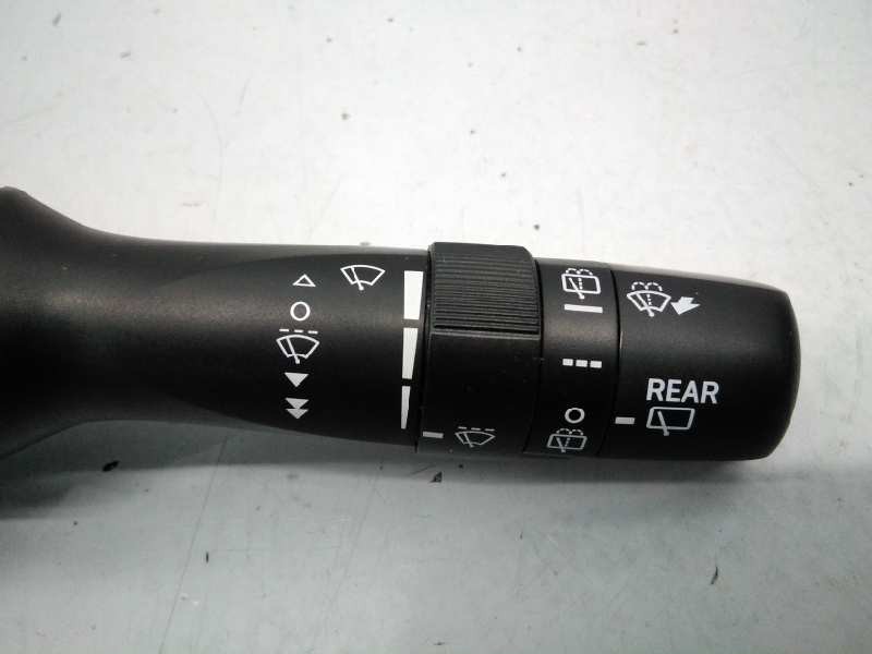 Recambio de mando limpia para toyota land cruiser (j15) gx referencia OEM IAM 48180  E3-B2-15-1