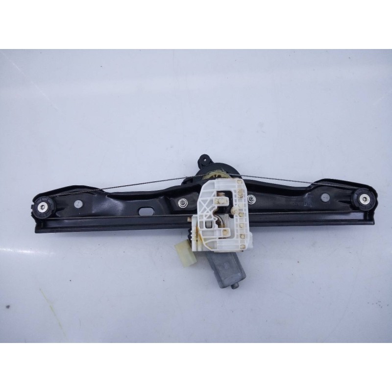 Recambio de elevalunas trasero izquierdo para bmw serie 1 lim. (f20/f21) 116d referencia OEM IAM 7242555  E1-A3-28-1