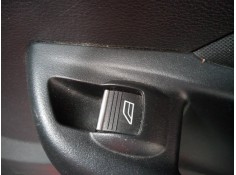 MANDO ELEVALUNAS TRASERO DERECHO 