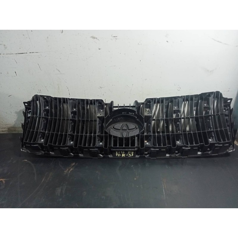 Recambio de rejilla delantera para toyota land cruiser (j15) gx referencia OEM IAM   P2-A2-18