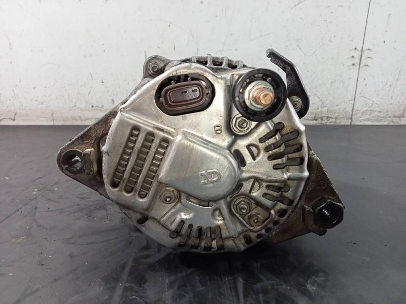 Recambio de alternador para kia sorento 2.5 crdi vgt ex1 referencia OEM IAM 373004A300  P3-A4-22-2