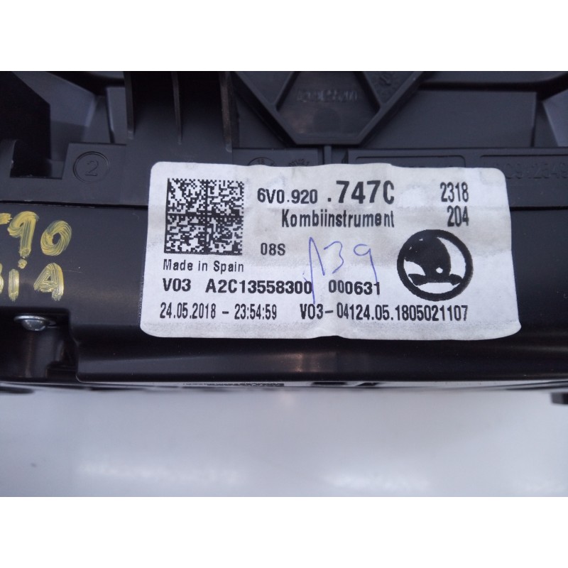 Recambio de cuadro instrumentos para skoda fabia active referencia OEM IAM 6V0920747C A2C13558300 E2-A1-24-2