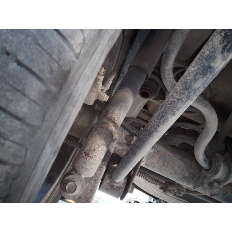 Recambio de amortiguador trasero derecho para kia sorento 2.5 crdi vgt ex1 referencia OEM IAM   