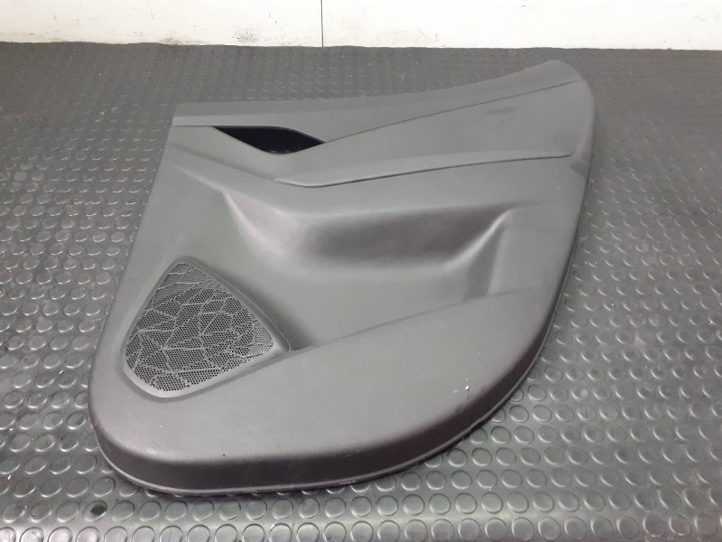 Recambio de guarnecido puerta trasera derecha para hyundai ix20 gls comfort blue referencia OEM IAM 531440041  P2-A1-3