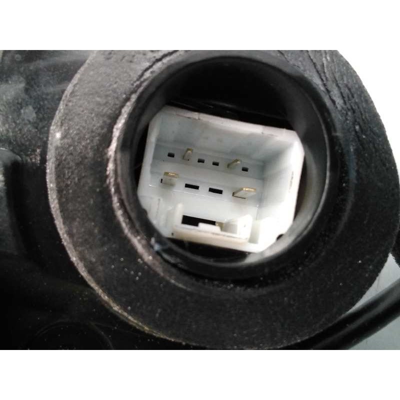 Recambio de cerradura puerta trasera derecha para toyota land cruiser (j15) gx referencia OEM IAM A046693 1102703 