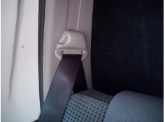 CINTURON SEGURIDAD TRASERO DERECHO 