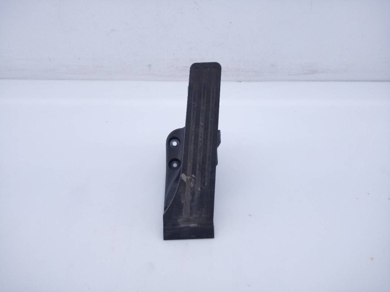 Recambio de pedal acelerador para mercedes-benz clase c (w205) lim. c 220 cdi bluetec (205.004) referencia OEM IAM A2053000004  