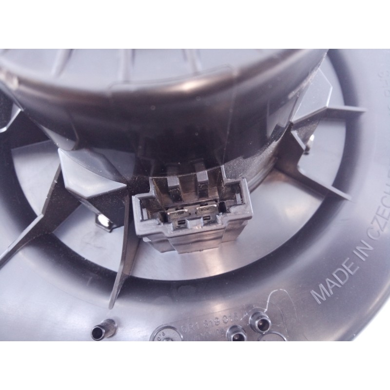 Recambio de ventilador calefaccion para skoda fabia active referencia OEM IAM 6R1819015A  E1-A5-2-2
