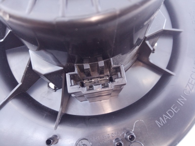 Recambio de ventilador calefaccion para skoda fabia active referencia OEM IAM 6R1819015A  E1-A5-2-2