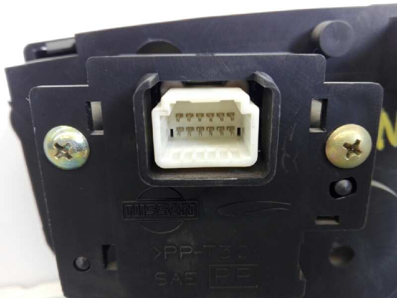 Recambio de cuadro instrumentos para nissan primera berlina (p12) acenta referencia OEM IAM BV015  E3-B4-23-4