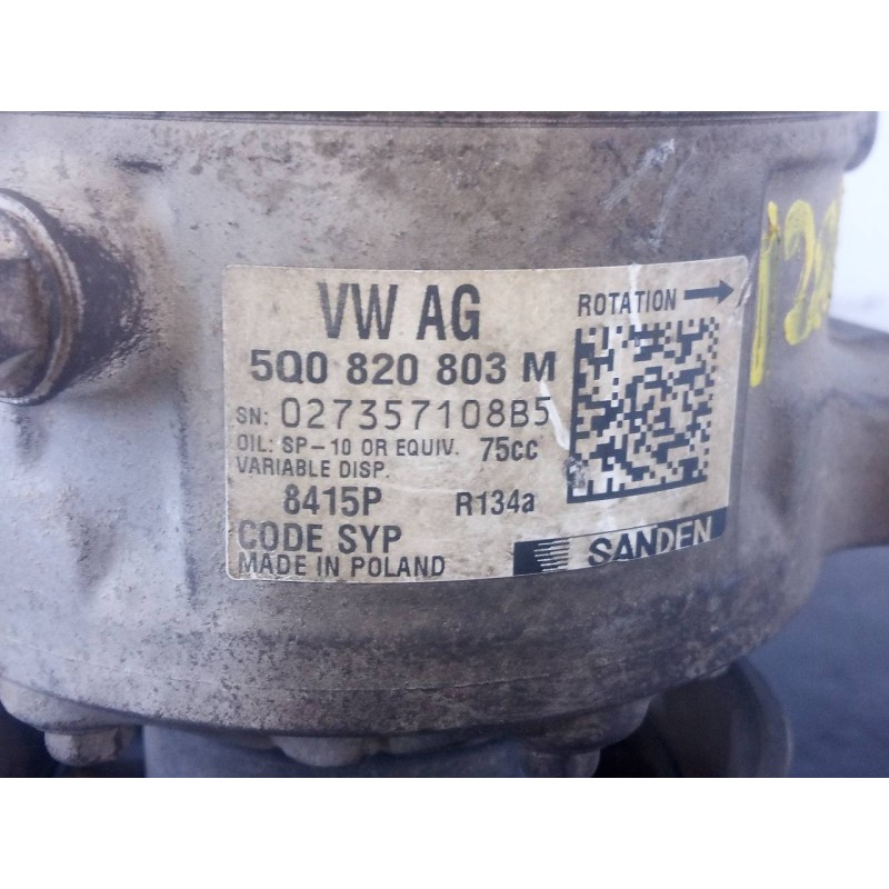 Recambio de compresor aire acondicionado para volkswagen caddy furgón/kombi monoespace referencia OEM IAM 5Q0820803M 027357108B5