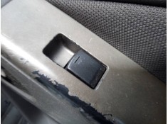 MANDO ELEVALUNAS TRASERO DERECHO 