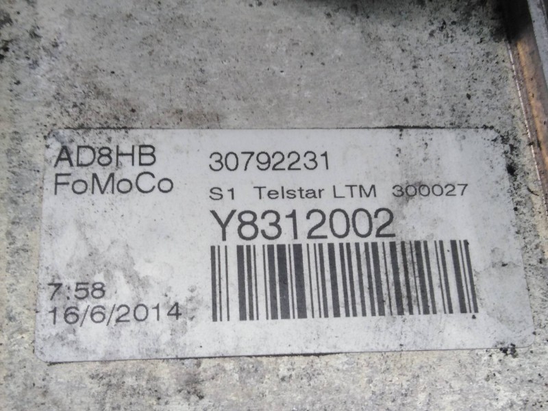 Recambio de enfriador aceite motor para volvo v60 kombi momentum referencia OEM IAM Y8312002  P1-A2-9