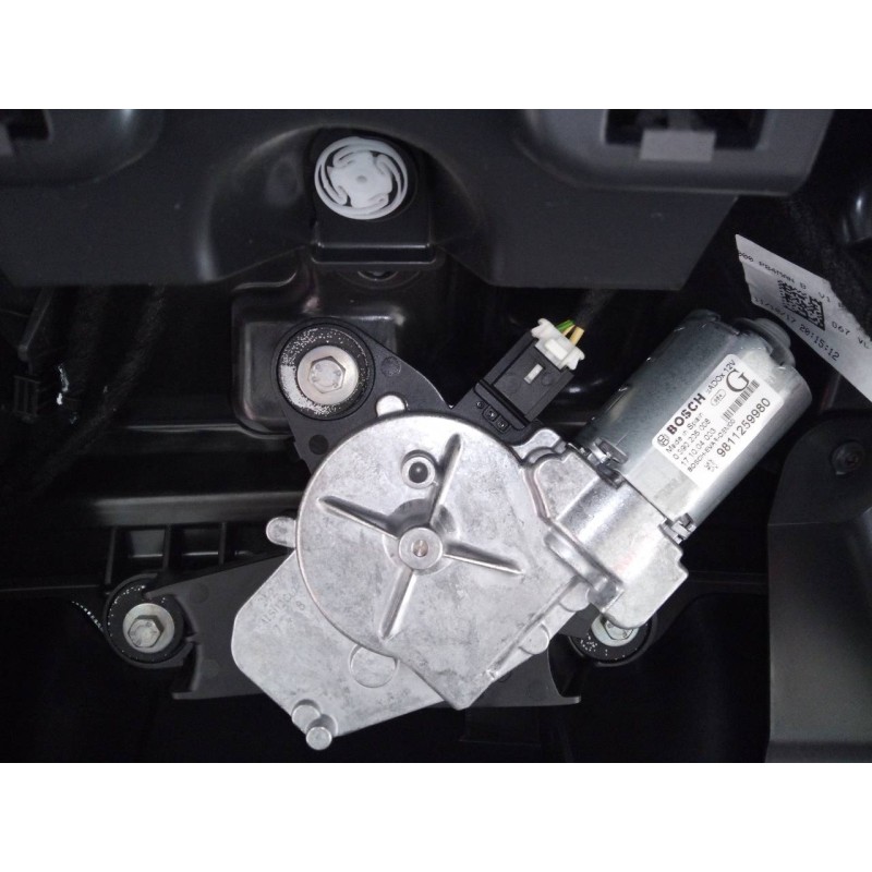 Recambio de motor limpia trasero para peugeot 3008 gt line referencia OEM IAM 9811259980 0390205008 