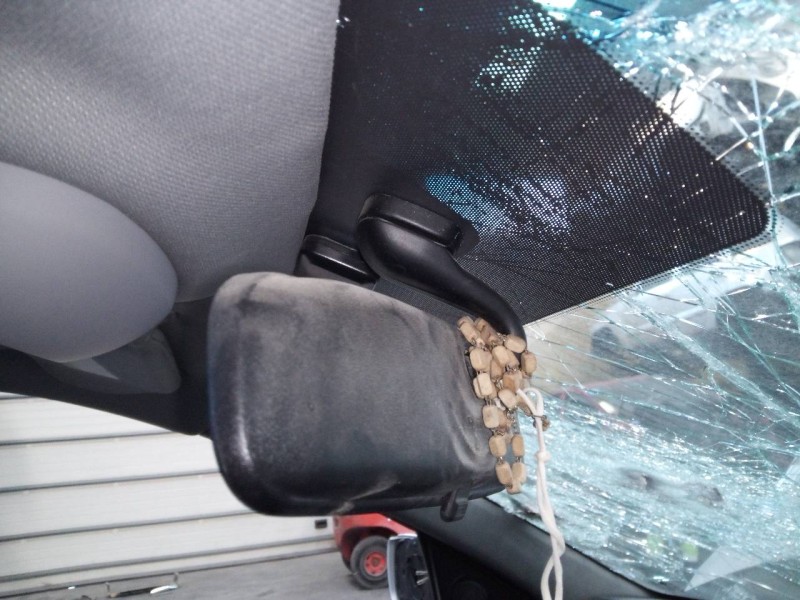 Recambio de espejo interior para kia sorento 2.5 crdi vgt ex1 referencia OEM IAM   