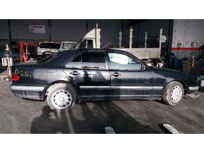 Recambio de caja cambios para mercedes-benz clase e (w210) berlina diesel 2.2 cdi cat referencia OEM IAM 203270 533454 M1-B3-65