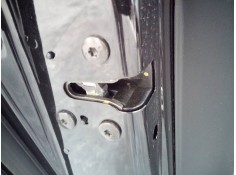 CERRADURA PUERTA TRASERA IZQUIERDA 