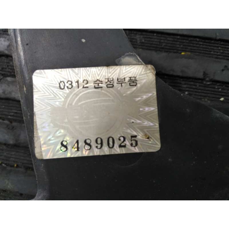 Recambio de rejilla delantera para ssangyong rexton rx 270 full referencia OEM IAM 8489025  P2-A2-38