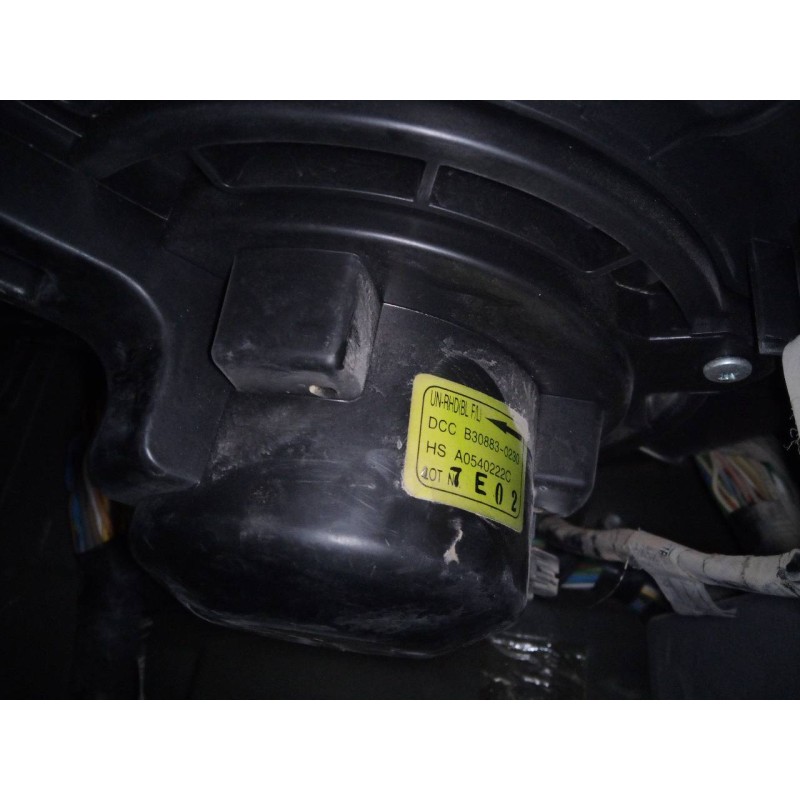 Recambio de ventilador calefaccion para kia sorento 2.5 crdi vgt ex1 referencia OEM IAM 308830230 A0540222C 