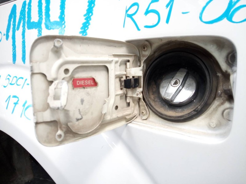 Recambio de tapa exterior combustible para nissan pathfinder (r51) 2.5 dci se referencia OEM IAM   