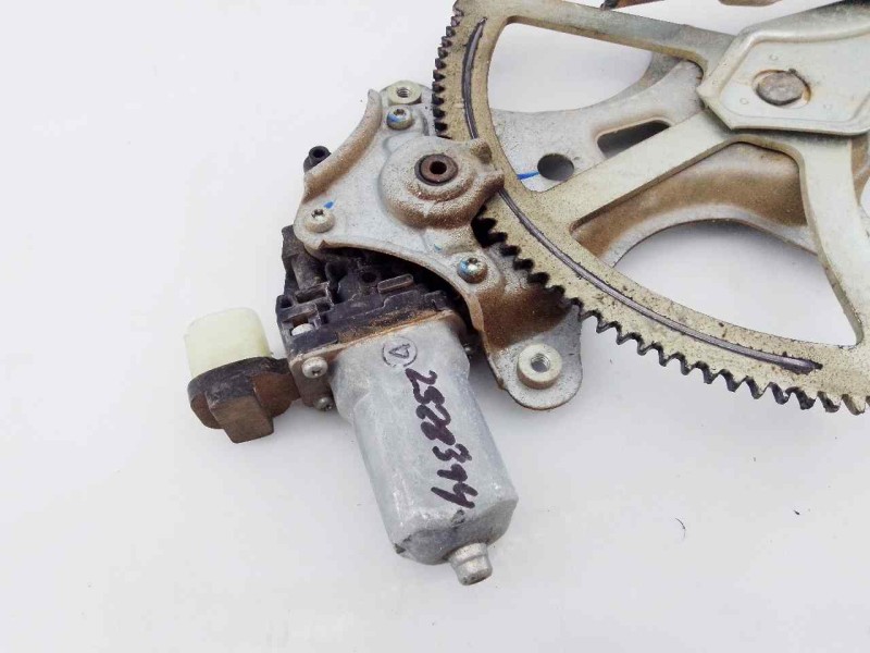 Recambio de elevalunas delantero derecho para mitsubishi l 200 (ka0/kb0) cabina doble intense 4x4 referencia OEM IAM   E2-B4-55-