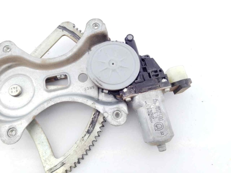 Recambio de elevalunas delantero derecho para mitsubishi l 200 (ka0/kb0) cabina doble intense 4x4 referencia OEM IAM   E2-B4-55-