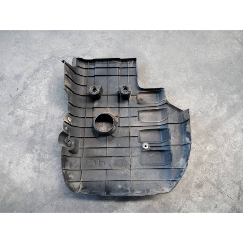 Recambio de tapa motor para nissan pathfinder (r51) 2.5 dci se referencia OEM IAM   