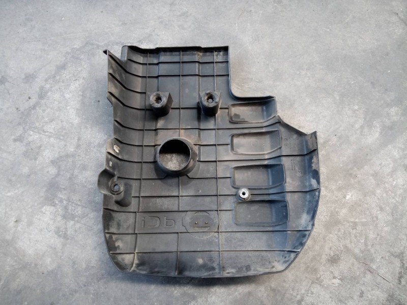 Recambio de tapa motor para nissan pathfinder (r51) 2.5 dci se referencia OEM IAM   