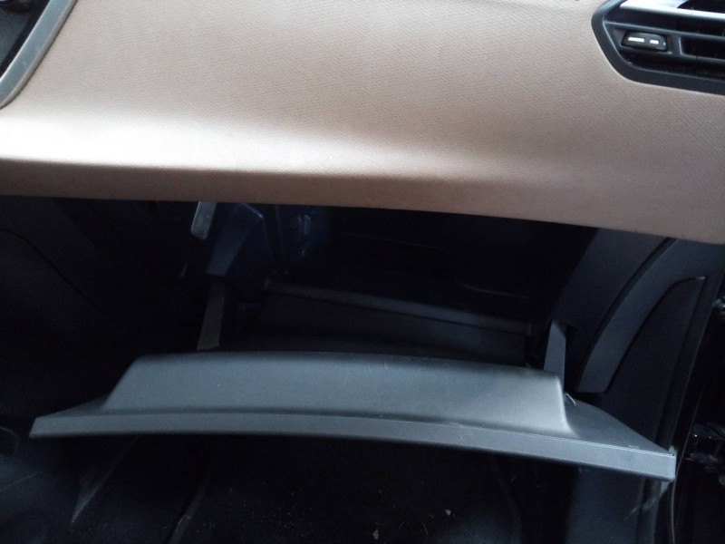 Recambio de guantera para citroën c4 picasso attraction referencia OEM IAM   