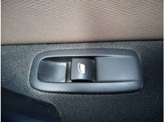 MANDO ELEVALUNAS TRASERO DERECHO 