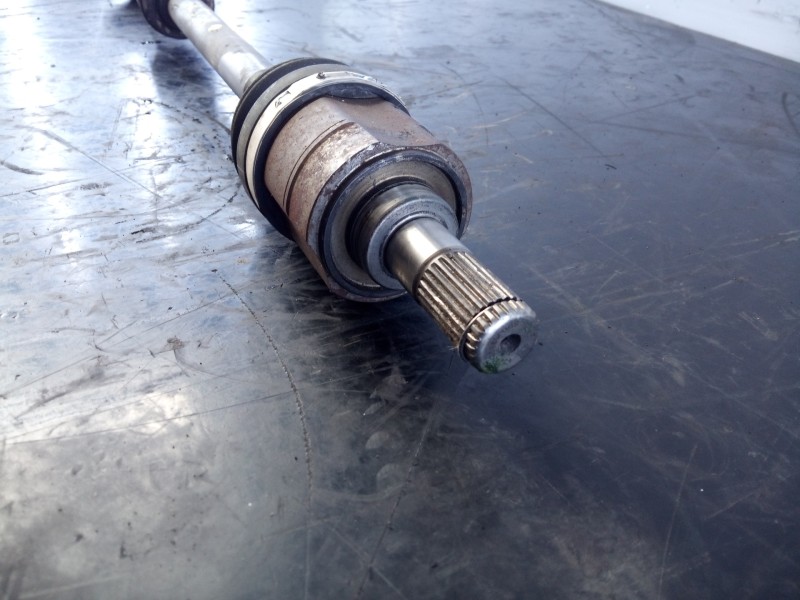 Recambio de transmision delantera derecha para hyundai i30 fastback tecno referencia OEM IAM 49501G4100  P1-A6-33