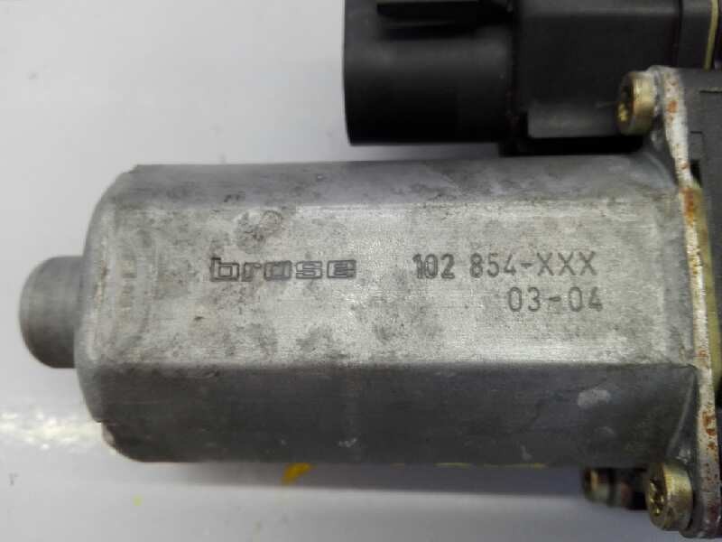 Recambio de motor elevalunas delantero derecho para audi a6 berlina (4b2) 2.5 tdi referencia OEM IAM 102854XXX 0130821774 E1-B6-