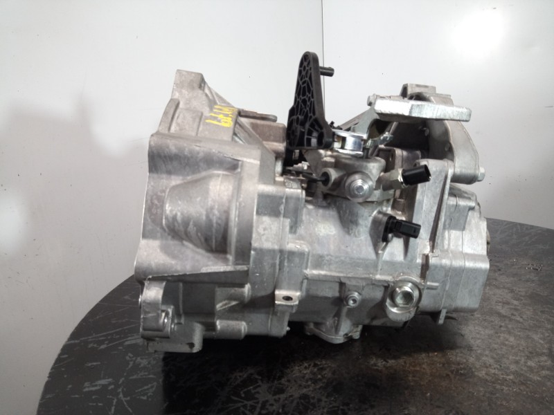 Recambio de caja cambios para skoda kamiq (nw4) ambition referencia OEM IAM TKQ  M1-A1-141