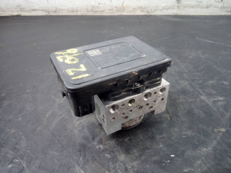 Recambio de abs para audi a3 sportback (8vf) s line edition referencia OEM IAM 3Q0614517AA  P3-B8-28-1
