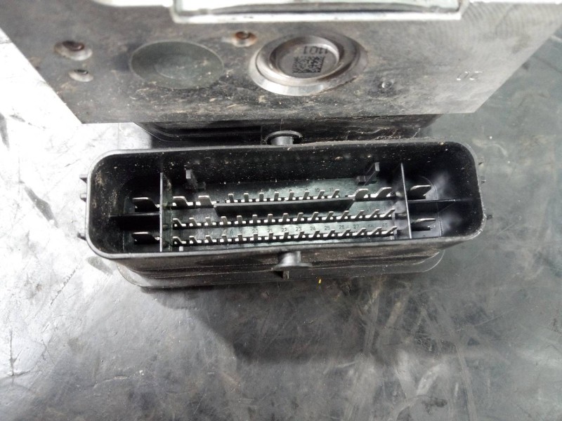 Recambio de abs para audi a3 sportback (8vf) s line edition referencia OEM IAM 3Q0614517AA  P3-B8-28-1